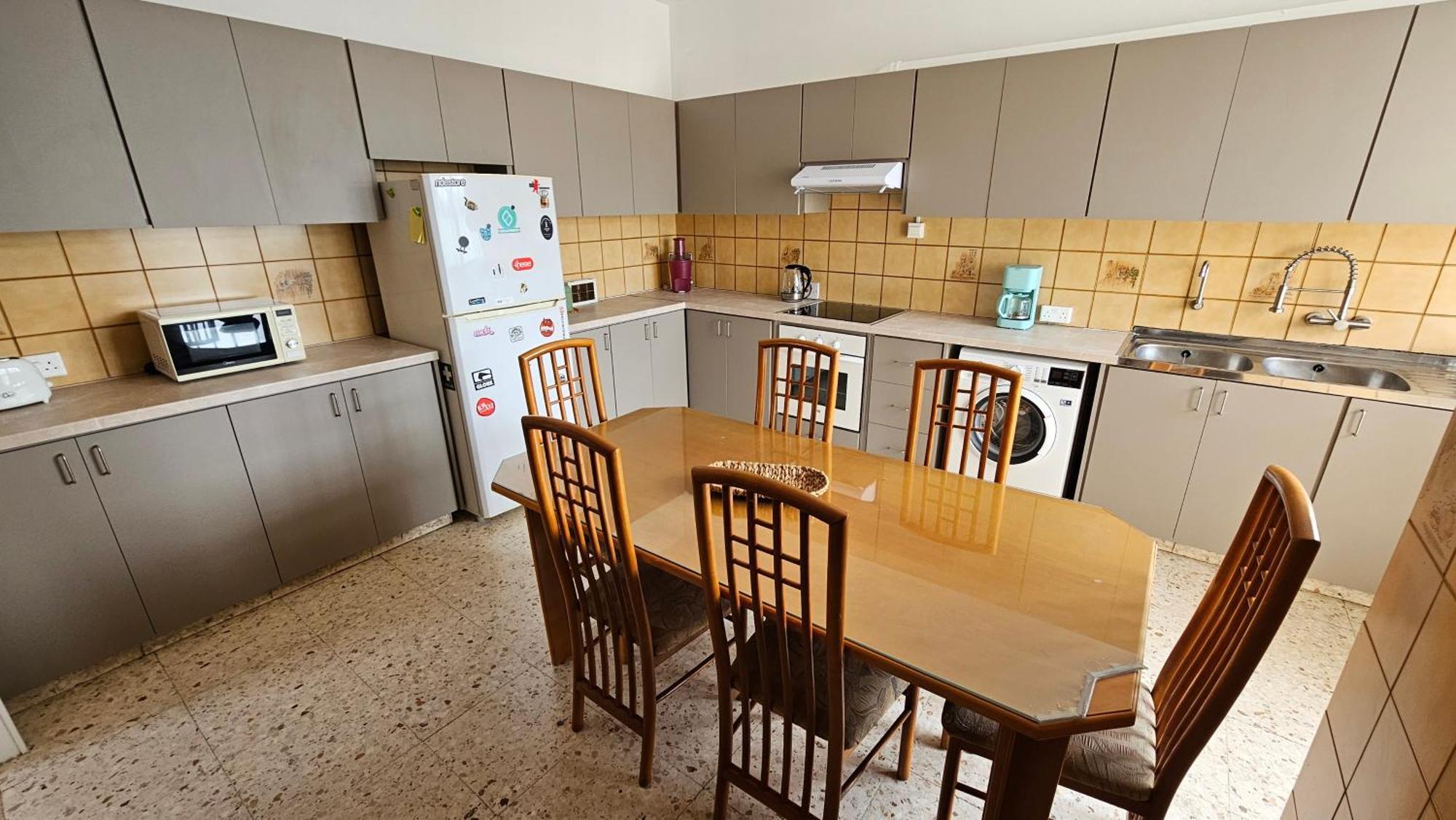 Family Nest In The Heart Of Limassol Villa Exterior foto