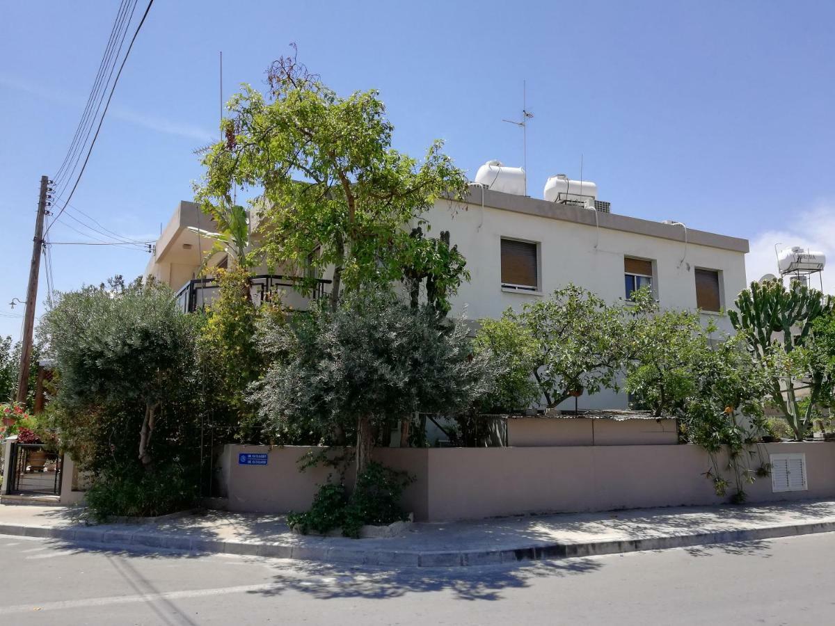 Family Nest In The Heart Of Limassol Villa Exterior foto