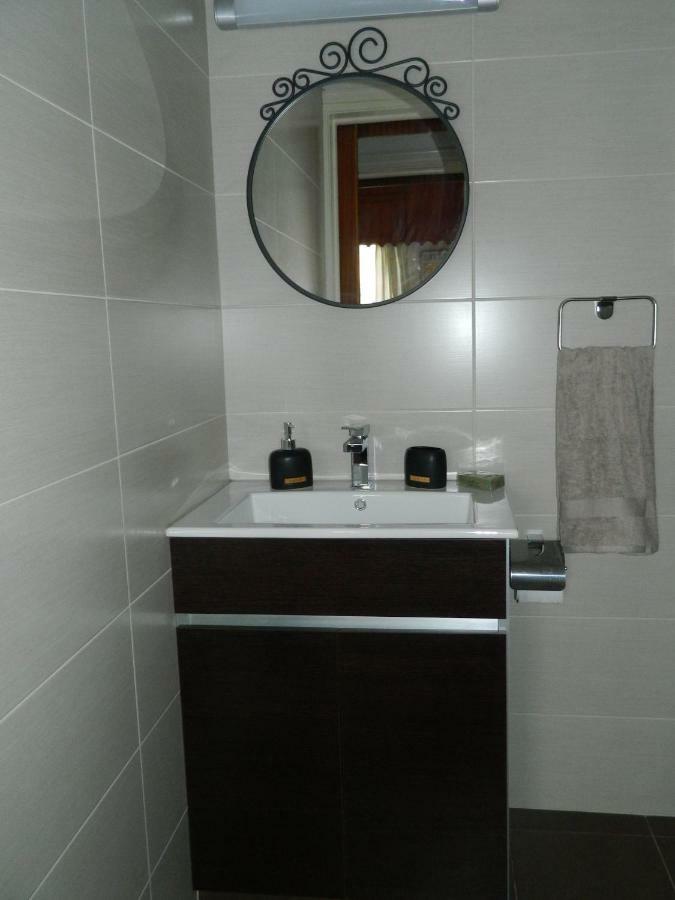 Family Nest In The Heart Of Limassol Villa Exterior foto